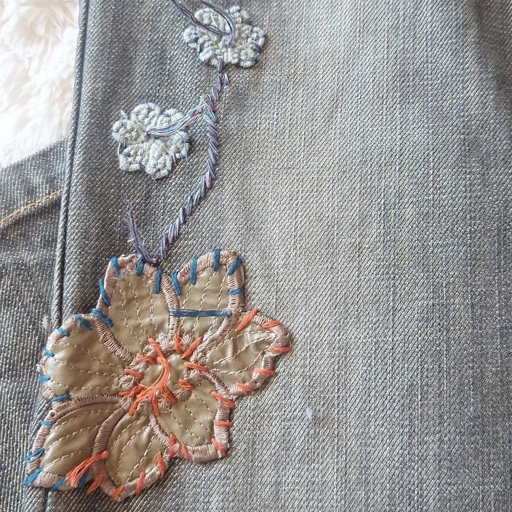 AMIRI Checkered Denim with Embroidered Details - Picture 9 of 12